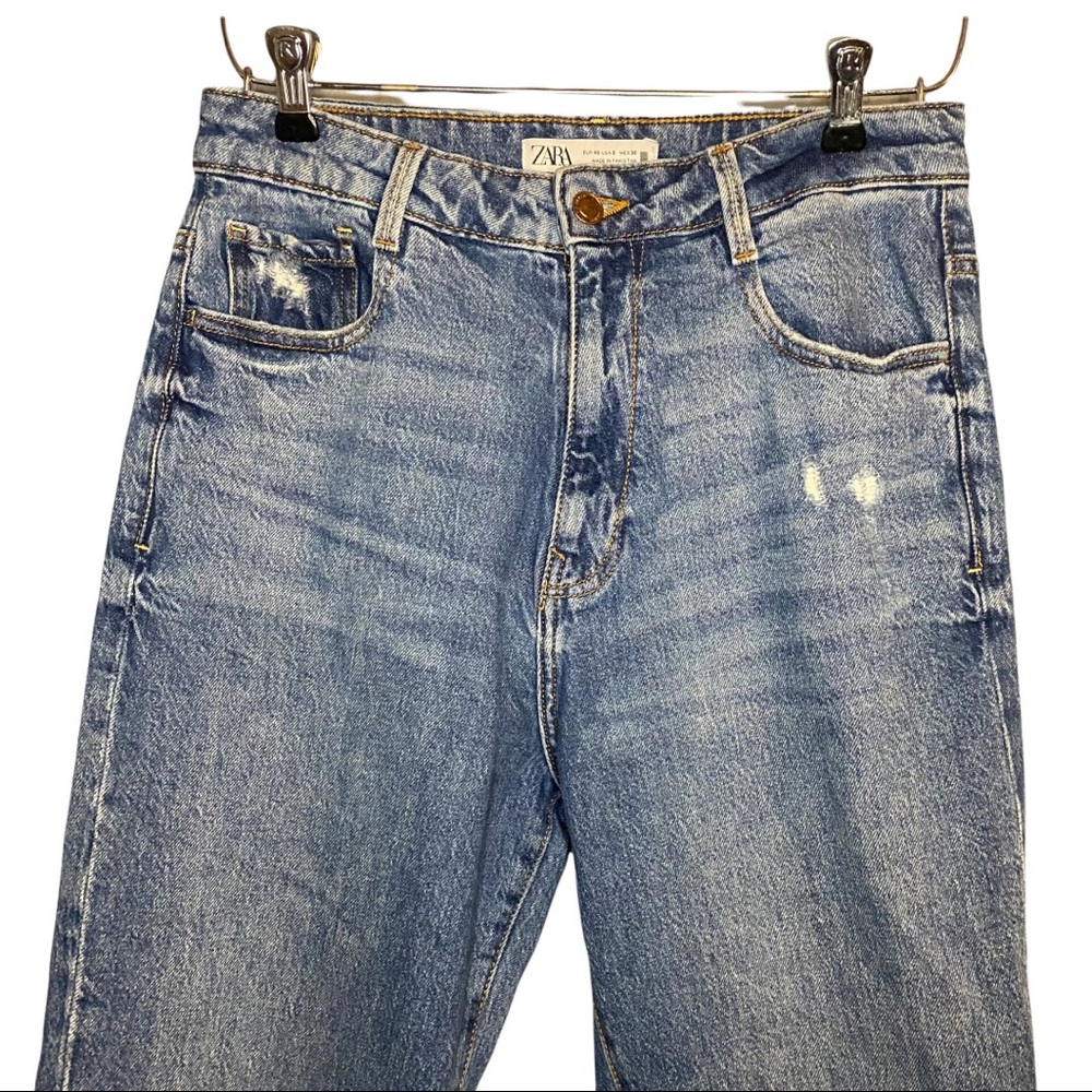 Zara High Rise Vintage Relaxed Fit Straight Leg Medium Wash Mom Jeans 8 - Picture 4 of 7